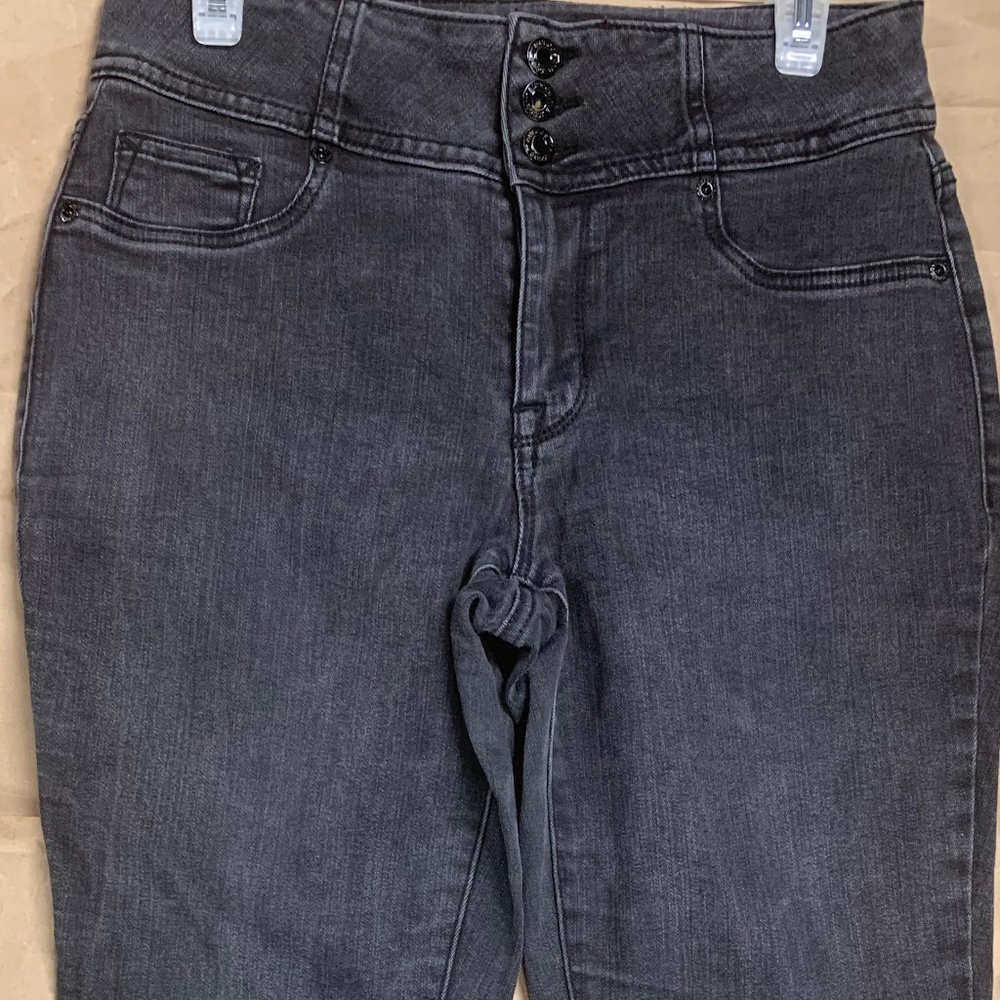 Maurices High Rise Black Jeggings